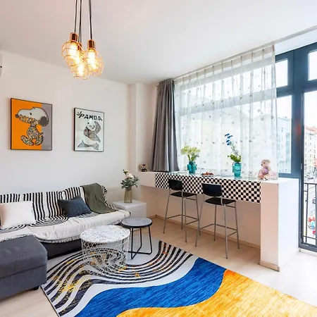 Designer Modern By Buda Castle With Stunning Matthias Church View Apartament