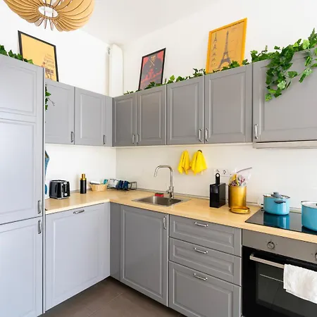 Designer Modern By Buda Castle With Stunning Matthias Church View Apartament *